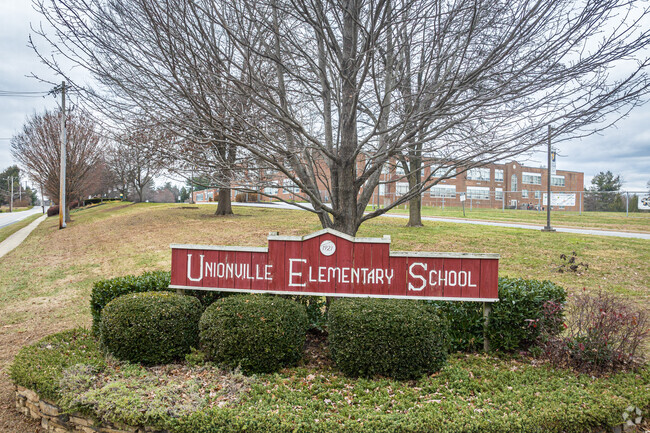 Unionville Elementary School is a highly rated, public school located in Kennett Square, PA.