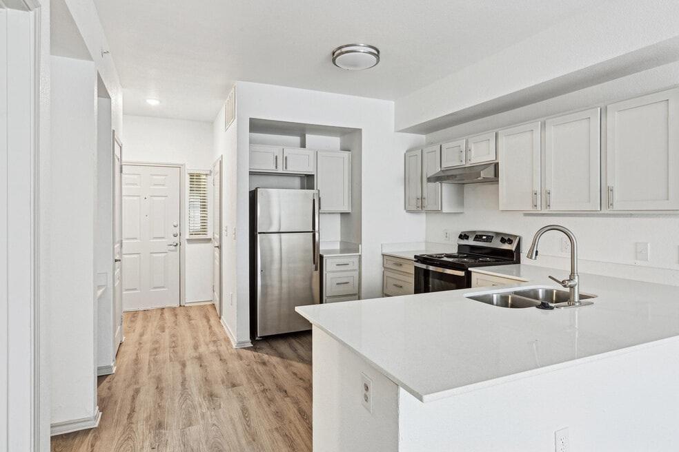 Heritage Pointe Senior 55+”, Austin, TX 78721 - photo 1