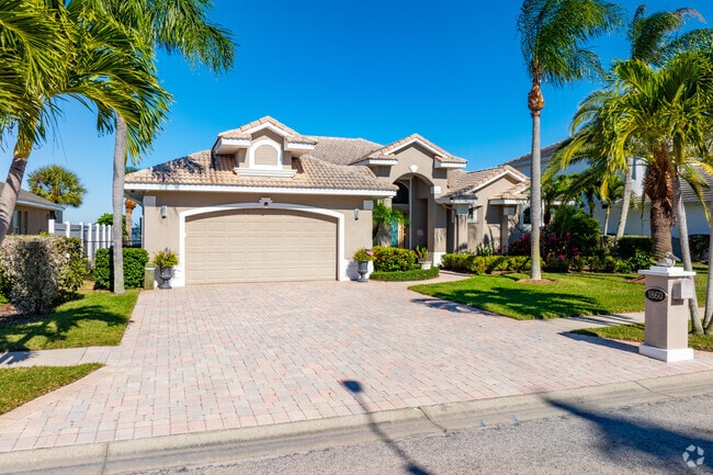 You will find large single-story coastal homes on Merritt Island.