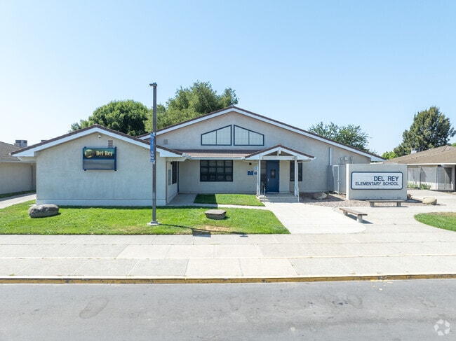 Pine Canyon families send their youngest learners to Del Rey Elementary near downtown King City.