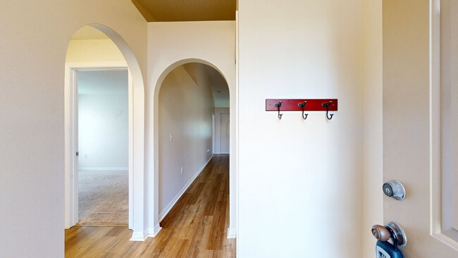 1736 Vista Lake Cir, Melbourne, FL 32904 - photo 2