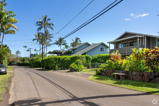 Hanalei's real estate includes quaint cottages and luxury beachfront homes.