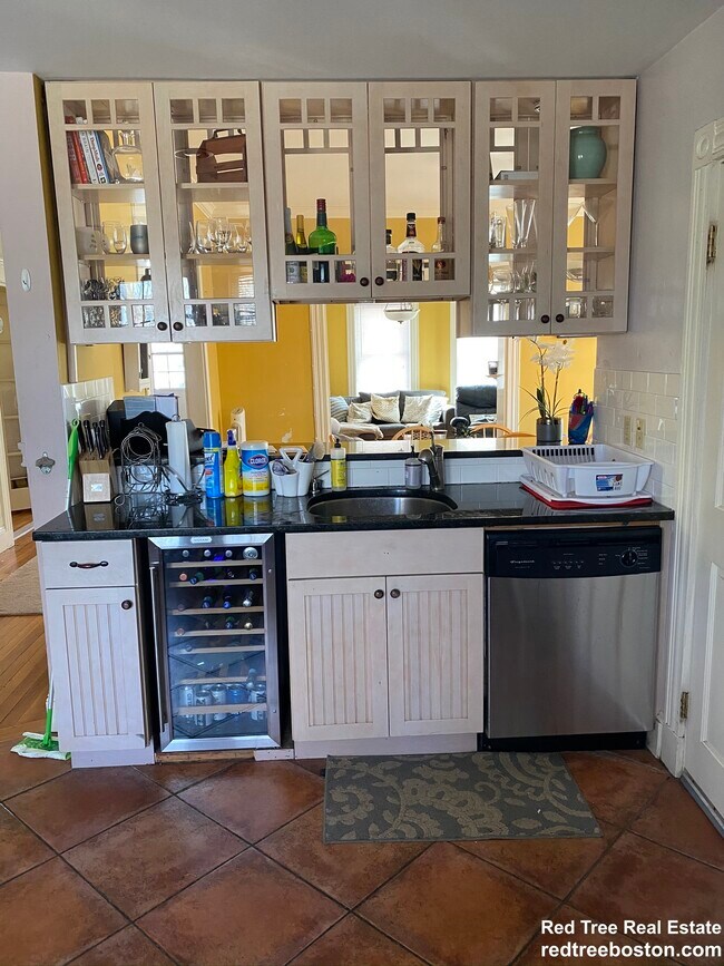 22 Burton St unit 1, Brighton, MA 02135 - photo 6