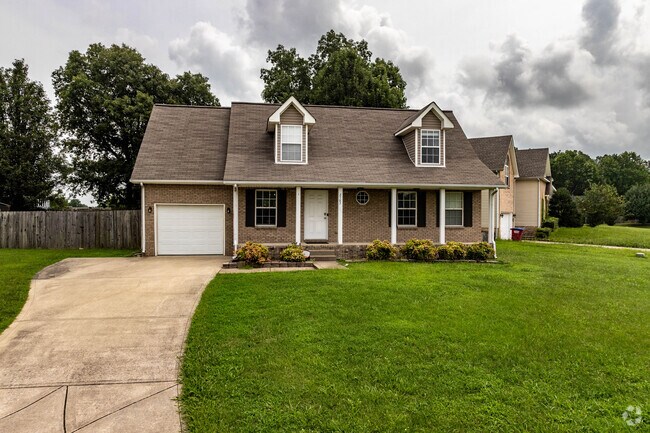 Cap Cods add a splash of character on the curbs of Glen Ellen Landing.
