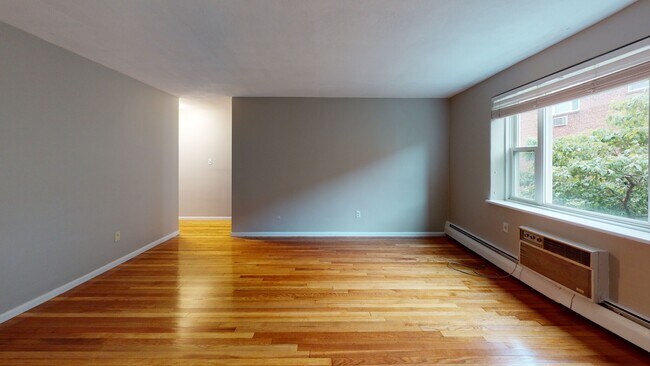 51 Colborne Rd, Brighton, MA 02135 - photo 7