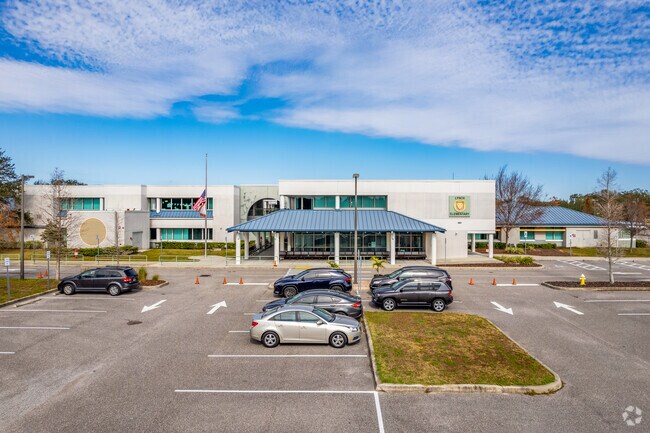 Lynch elementary school serves students in grades K-5.