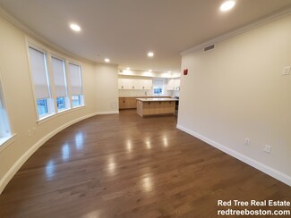39 Herrick Rd Unit 101, Newton, MA 02459