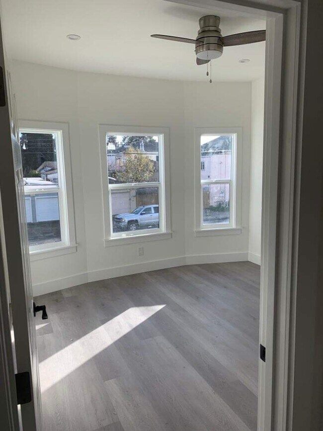 1220 59th St, Emeryville, CA 94608 - photo 5
