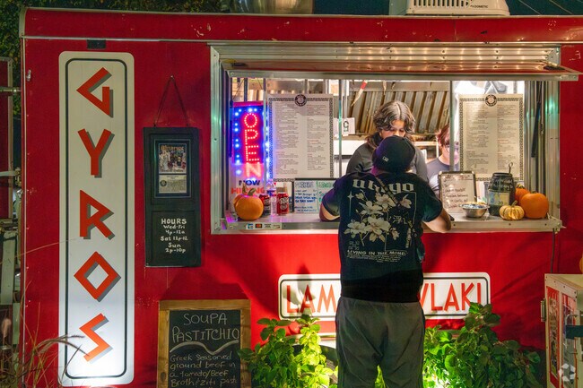 Fetas Lone Star Greek is one of the best food trucks in Denton.