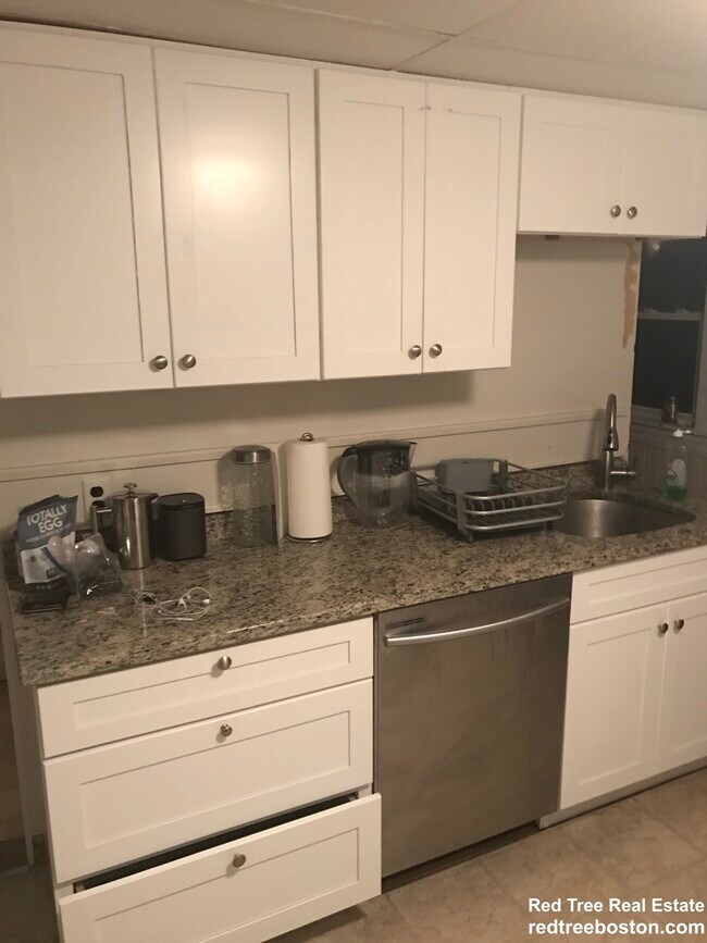 21 Appleton St Unit 3, Somerville, MA 02144