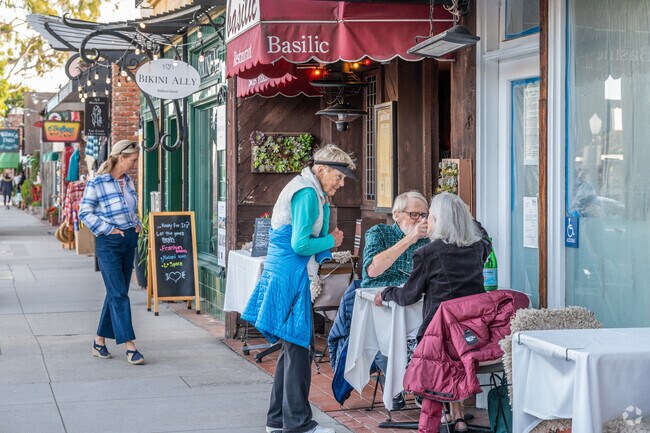 Balboa Island residents can head to nearby Marine Avenue for a variety of restaurants.