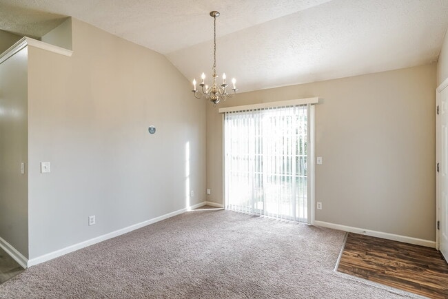 574 Rose Cottage Cir, Gallatin, TN 37066 - photo 4