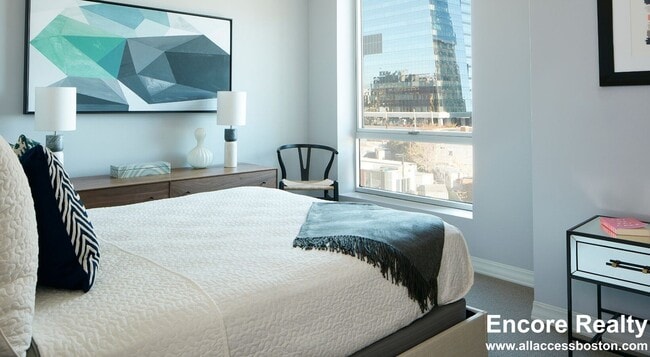 85 Seaport Blvd unit 1011, Boston, MA 02210 - photo 2