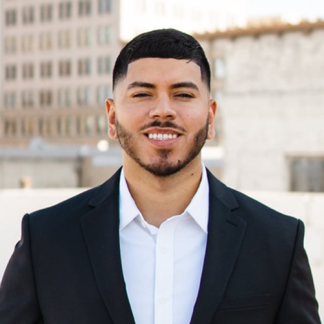 Agent Photo