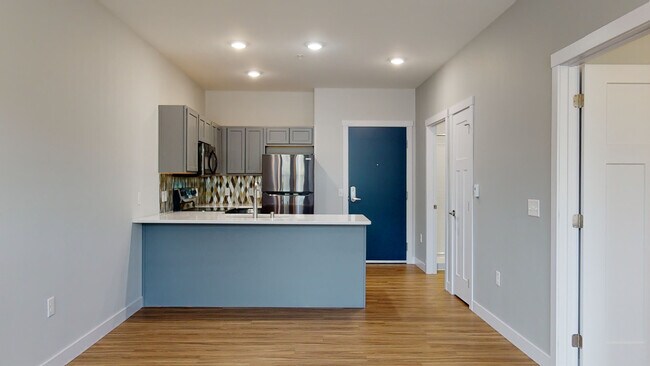 Seven1Five, Eau Claire, WI 54701 - photo 5