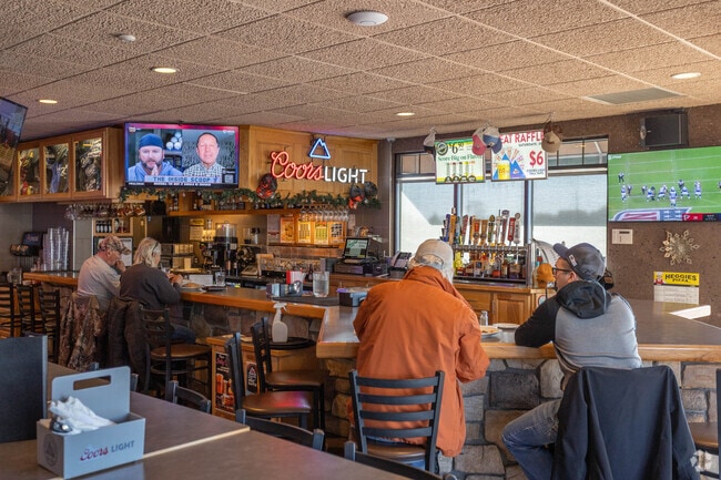 Residents are able to enjoy casual dining at Charlie’s Sports Bar & Grill in Becker.