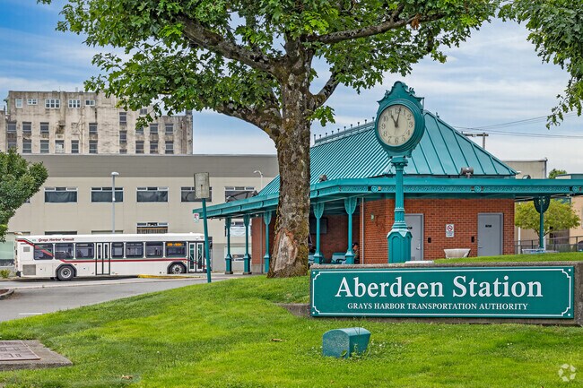 All the Grays Harbor Transit buses can be caught from the Aberdeen Station near West End, WA.