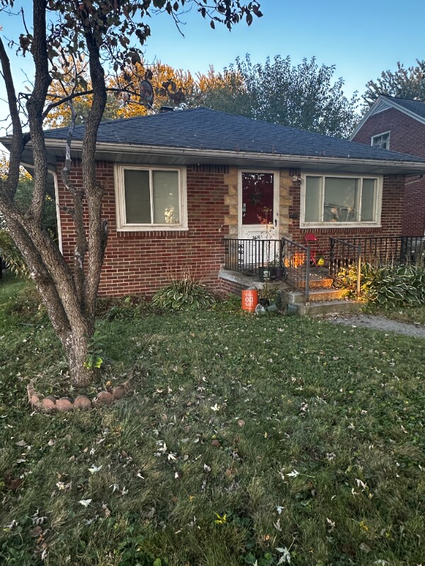 3615 Berkeley Dr, Toledo, OH 43612