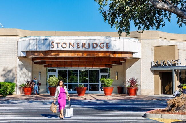 Stoneridge mall offers Foothill-Pleasanton residents convenient access to top retail brands.