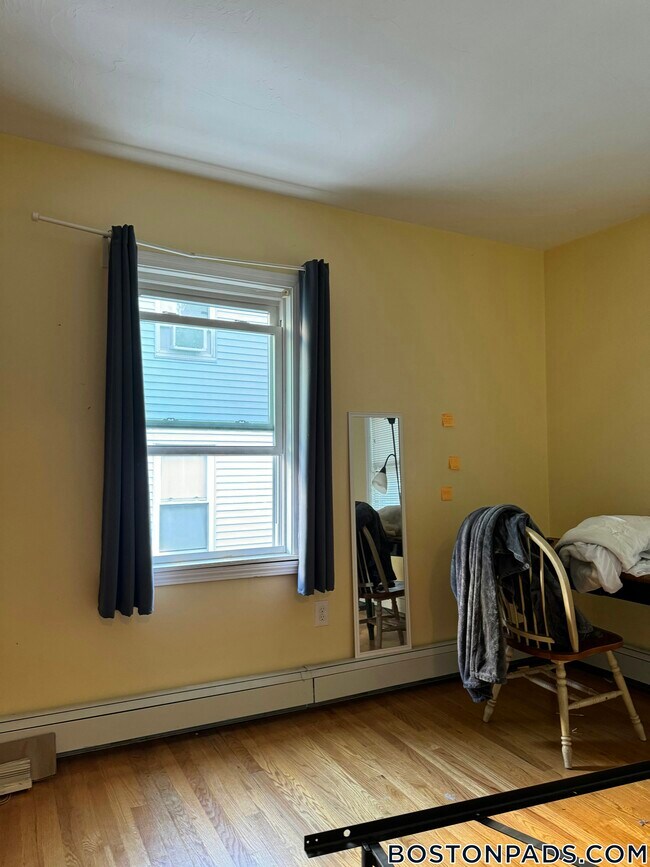 40 Plymouth St unit 2, Cambridge, MA 02141 - photo 7