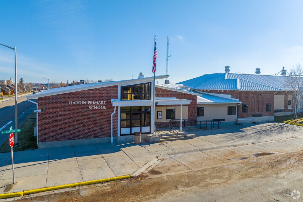 Hardin Primary School offers a supportive start for lifelong learning success.