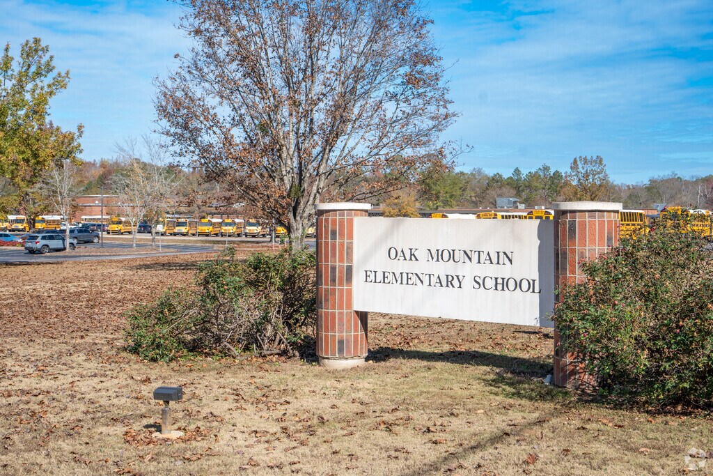 Oak Mountain Elementary School is a great school for young learners in Oak Mountain.