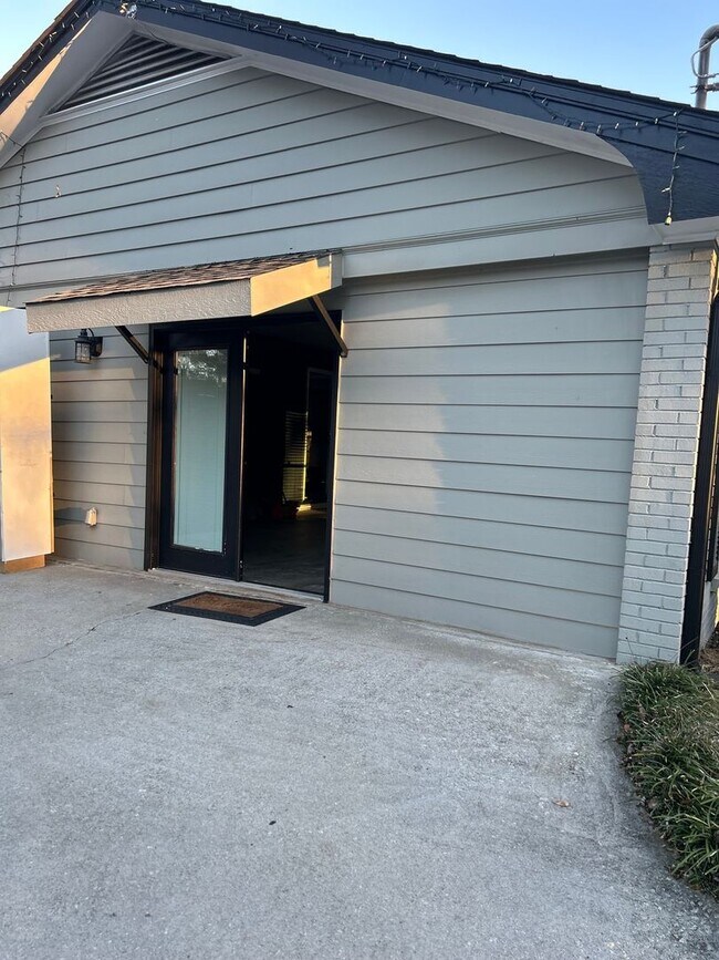 2664 Abington Dr SW, Snellville, GA 30078 - photo 4