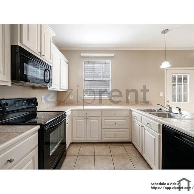 Summer Grove & Arlington Trace, Baton Rouge, LA 70820 - photo 4