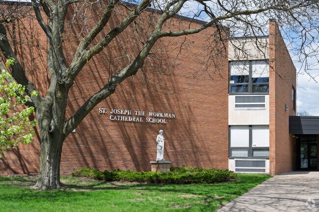 St. Joseph Cathedral School has a 15 to 1 student-teacher ratio.