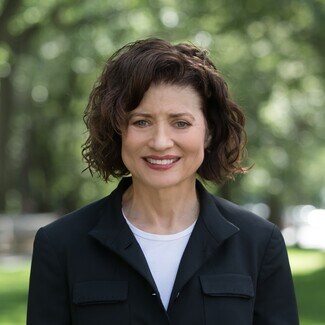 Carolyn Sheehan