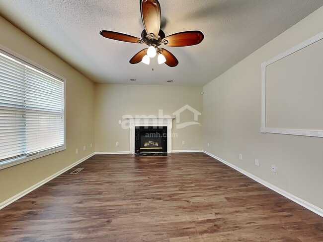 3321 Dairy Point Dr, High Point, NC 27265 - photo 5