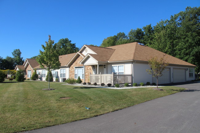 Evans Lake Apartment