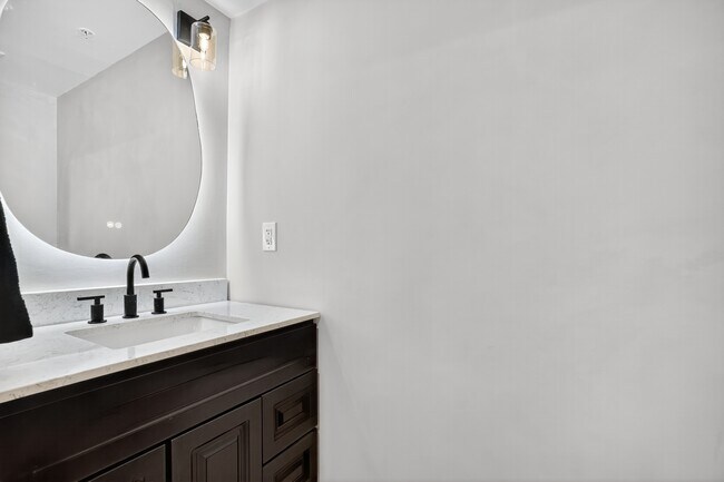 8541 Alcott St unit 2nd floor, Los Angeles, CA 90035 - photo 7