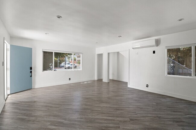 1486 Silver Lake Blvd., Los Angeles, CA 90026 - photo 4