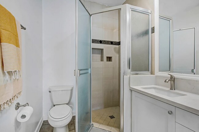 Orion 668, Los Angeles, CA 90007 - photo 7