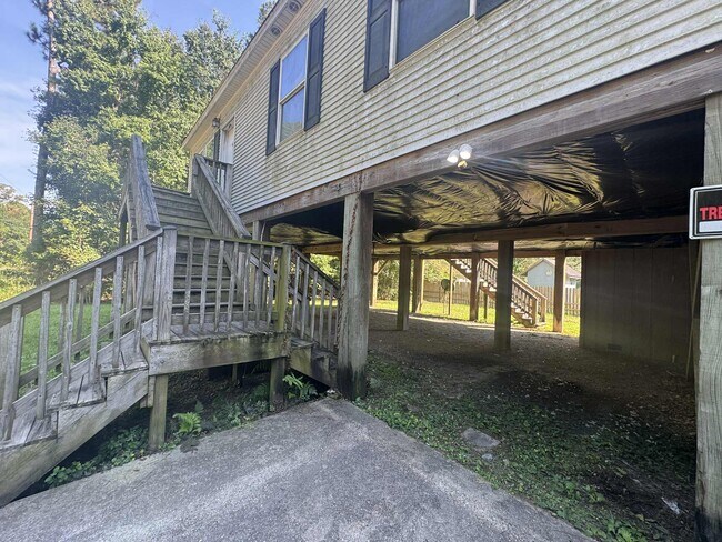 6023 W Issaquena St unit 6023 W Issaquena, Bay Saint Louis, MS 39520 - photo 3