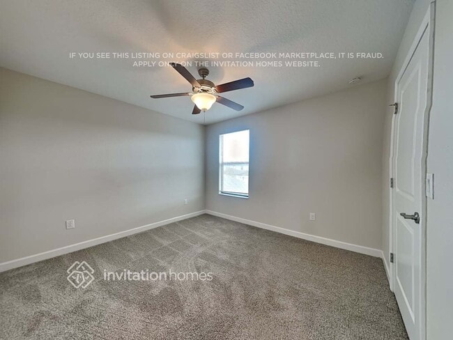 28432 Pleasant Bay Lp, Zephyrhills, FL 33543 - photo 3