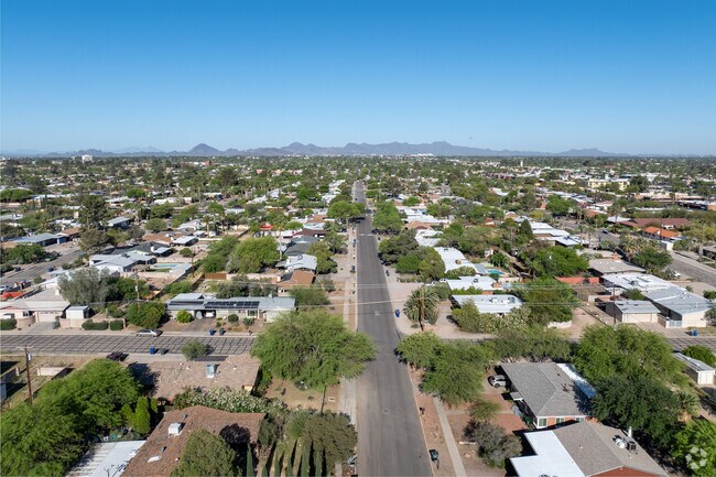 Mitman is a working class neighborhood with medium sized lots.