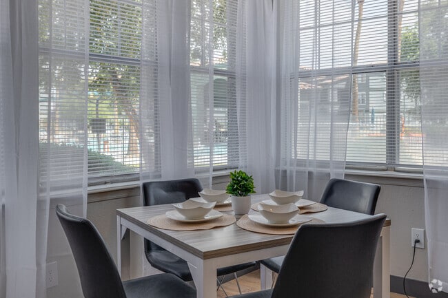 Gateway at Tempe, Tempe, AZ 85281 - photo 6