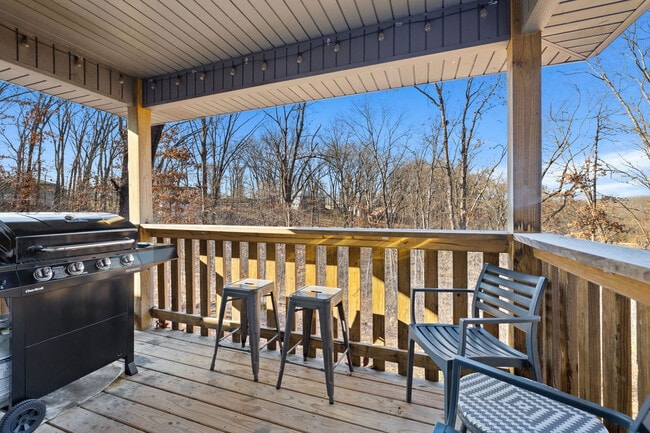 9 Purfleet Dr unit ID1366492P, Bella Vista, AR 72715 - photo 4