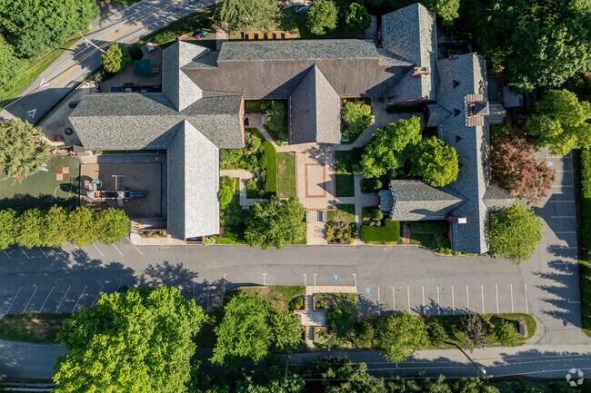Parents appreciate the small class sizes at Good Shepherd School in Mays Chapel.