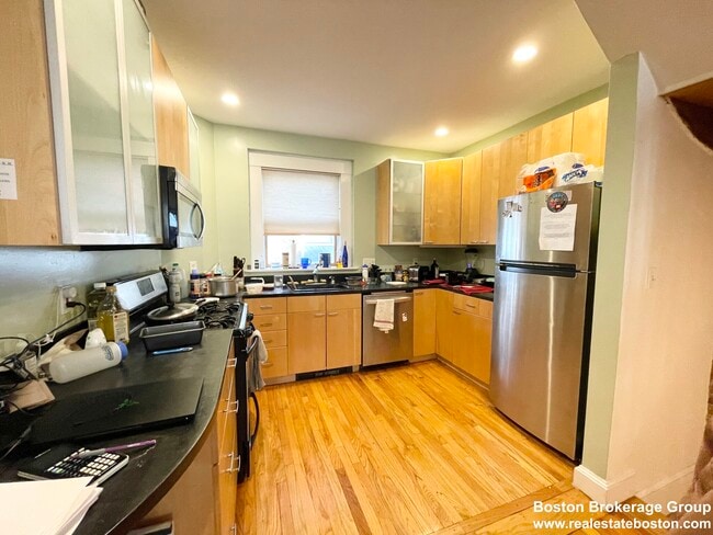 34 Greenwich St unit 1, Roxbury Crossing, MA 02120 - photo 3