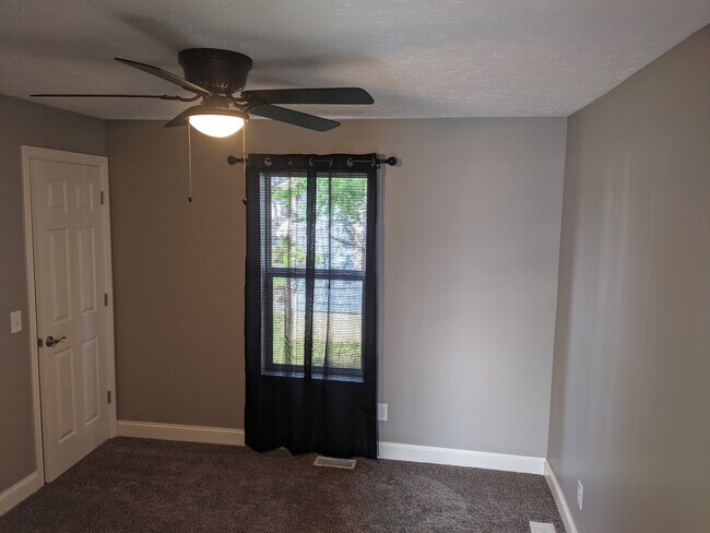 3312 Middlebranch Ave NE, Canton, OH 44705 - photo 5