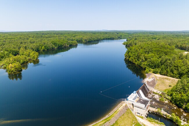Dundee Pond is an artificial impoundment on the Presumpscot River in North Gorham.