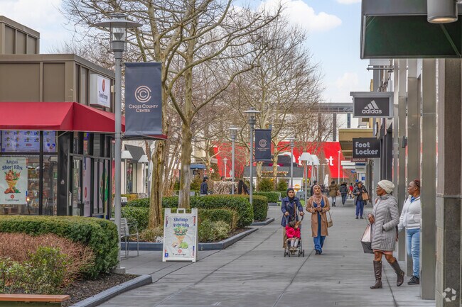 Enjoy the outdoor shopping experience of the Cross Country Center in Southeast Yonkers.