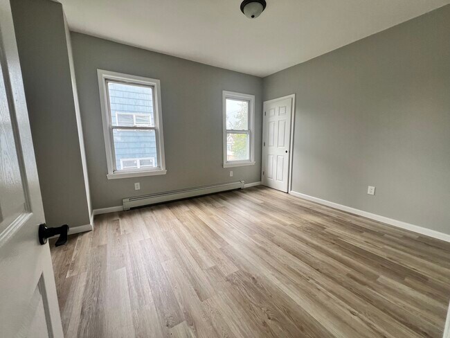 342 Morrissee Ave unit 1, Haledon, NJ 07508 - photo 4