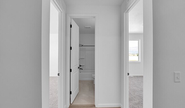 2074 S 3940 W, Msc, UT 84401 - photo 4