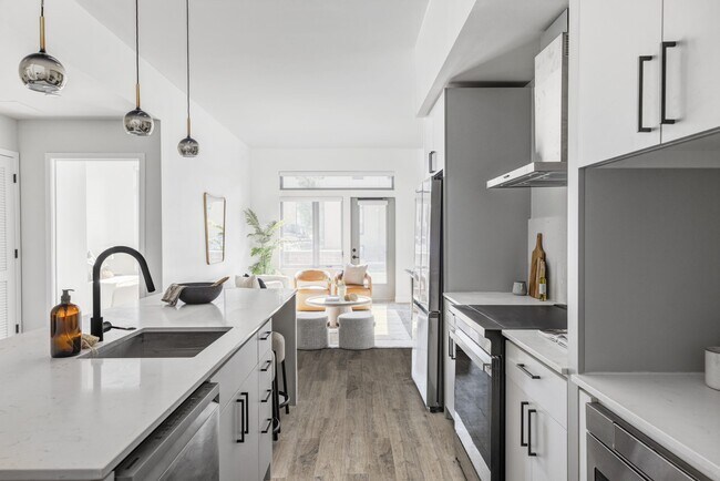 Spruce at Boulder Commons, Boulder, CO 80301 - photo 4