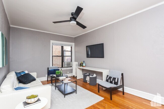 629 W Cornelia Ave unit 37-3W, Chicago, IL 60657 - photo 2