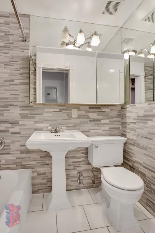 147 Avenue A unit 8F, New York, NY 10009 - photo 5